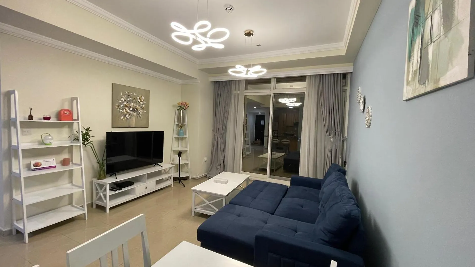 Dubai Eye And Sea View In The Heart Of Marina Apartment