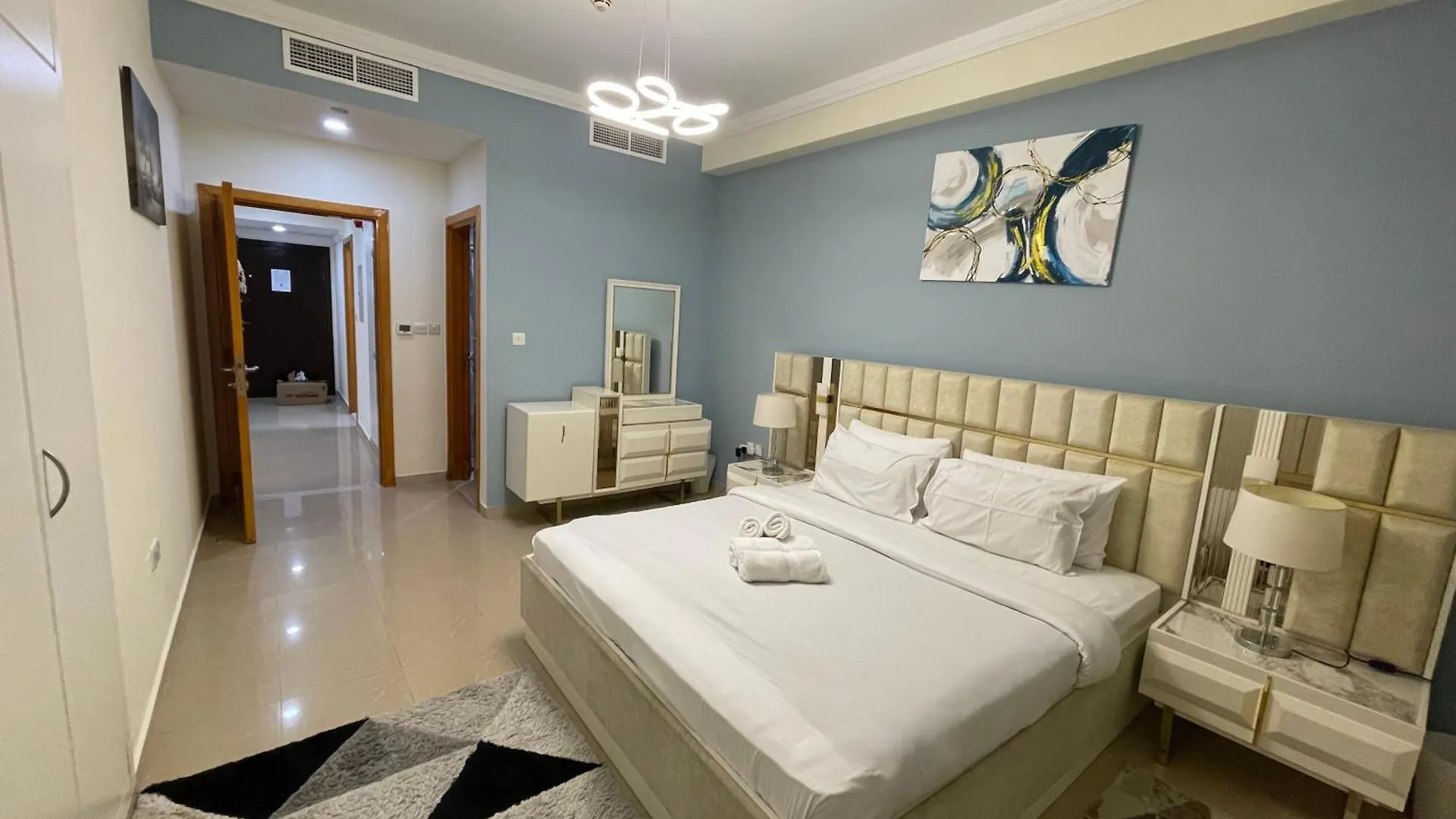Dubai Eye And Sea View In The Heart Of Marina Apartment United Arab Emirates