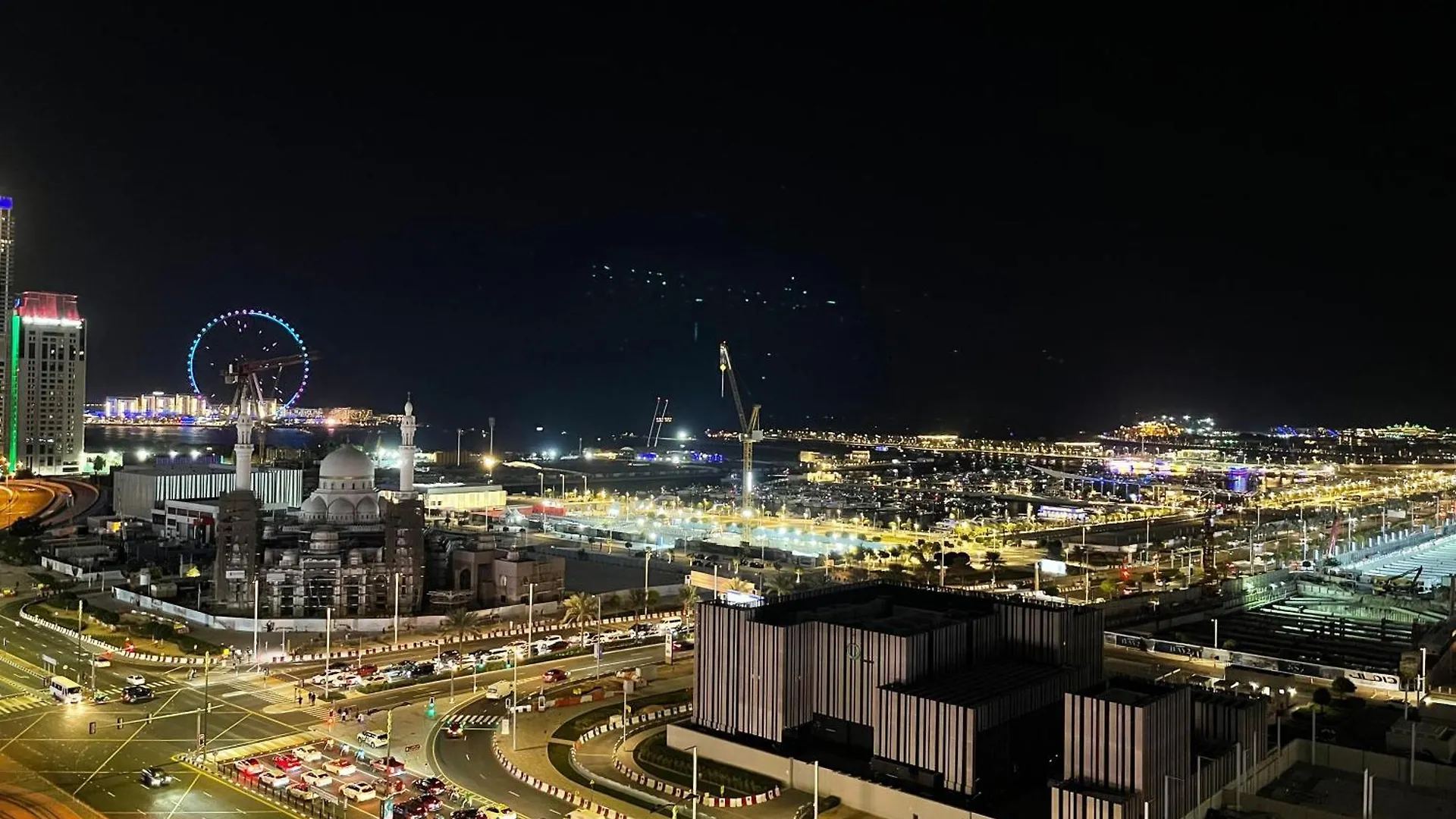 Dubai Eye And Sea View In The Heart Of Marina Apartment United Arab Emirates